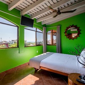 Habitación con Cama King