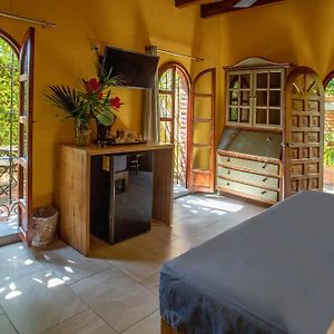 Habitación con Cama King